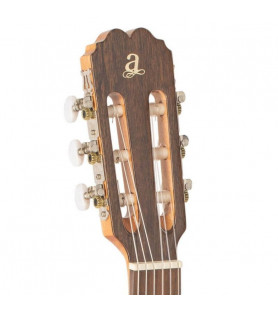 Guitarra Admira Infante
